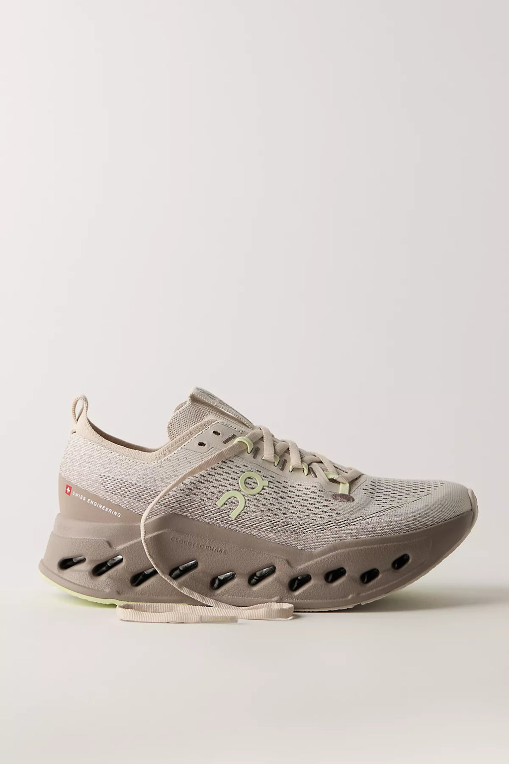 On Cloudsurfer Max Sneakers