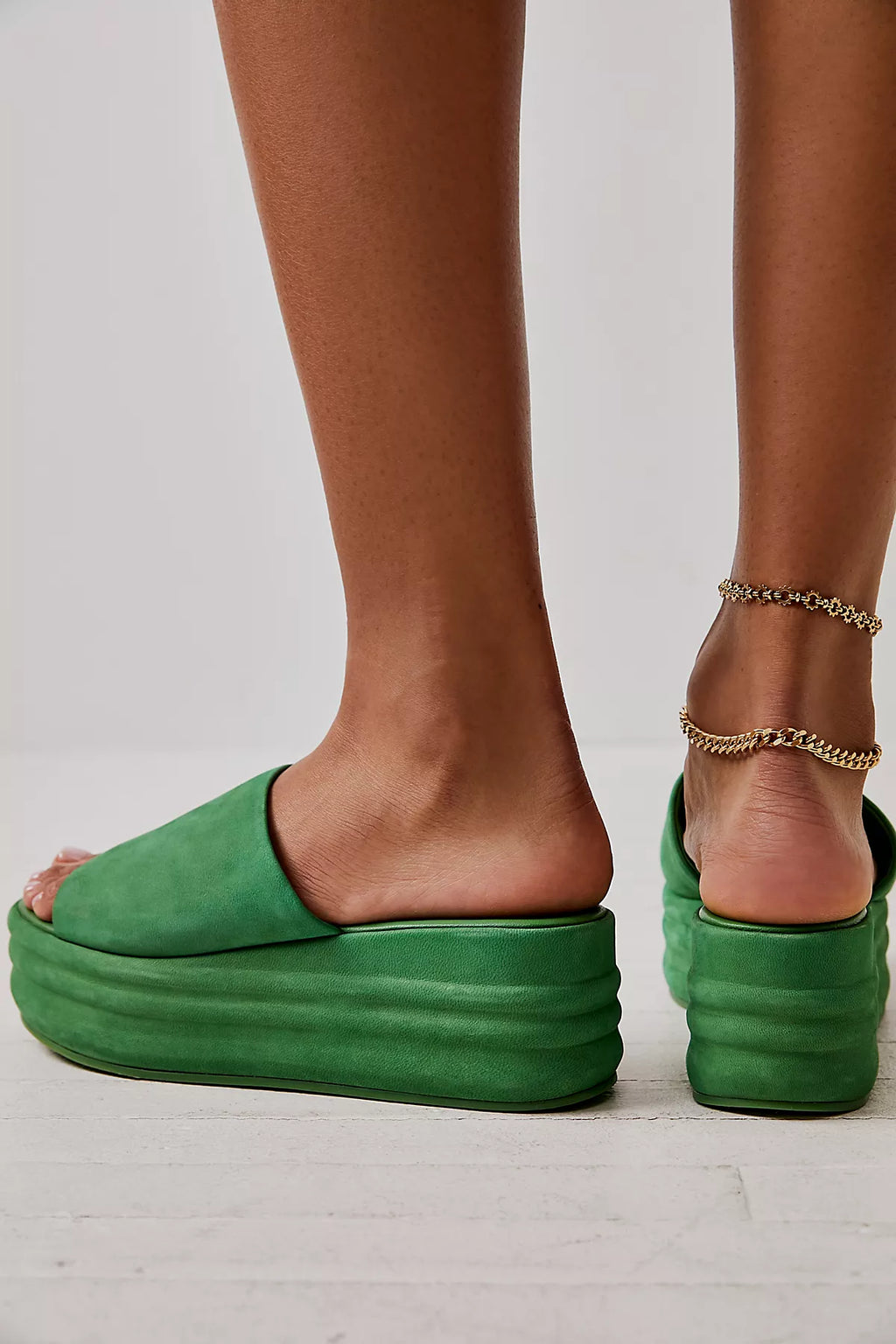 Harbor Flatform Sandals