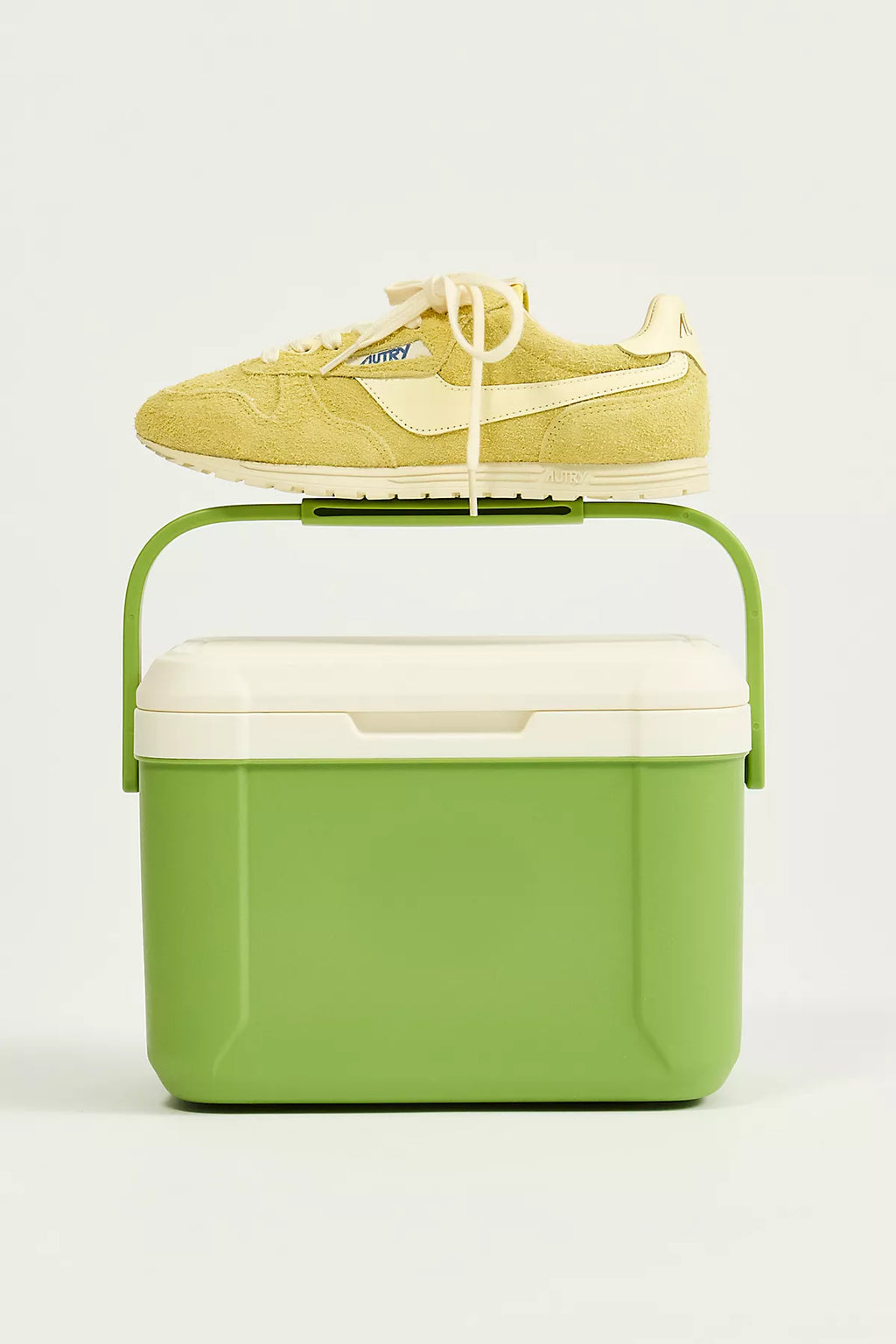 Autry Windspin Suede Low-Top Sneakers