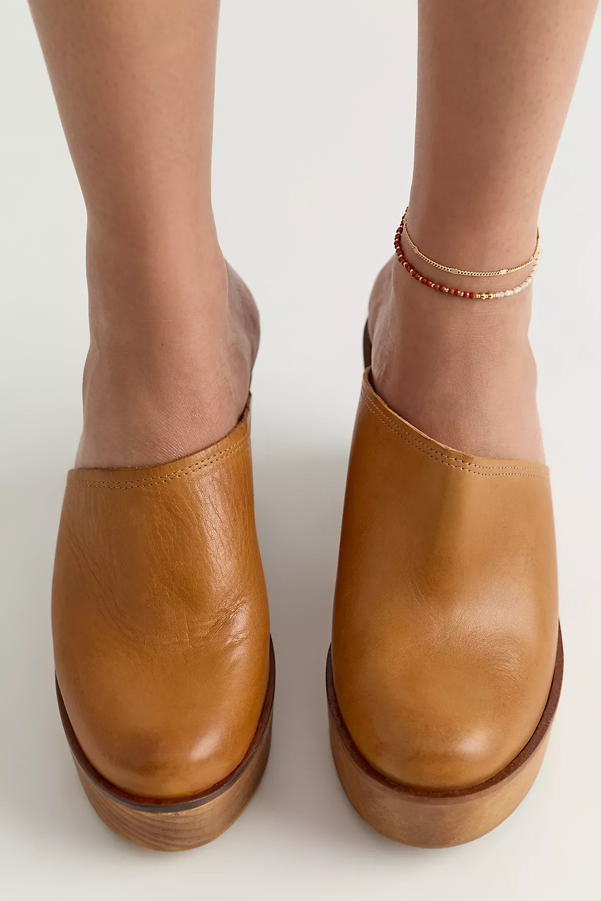 Hudson Wedge Clogs
