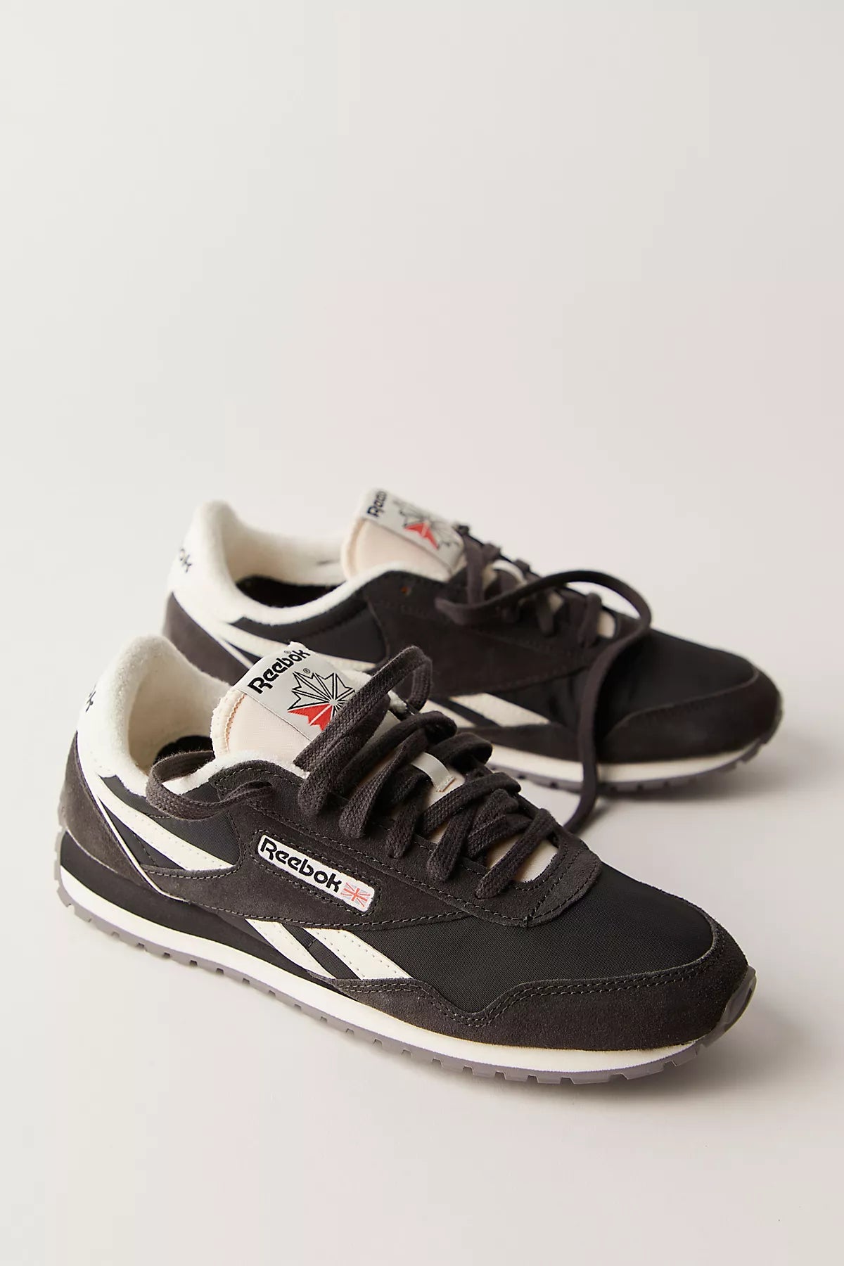 Reebok Classic AZ Sneakers