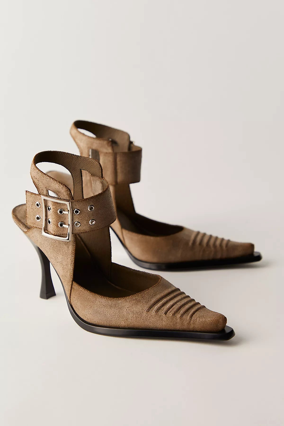 Presley Pointed Heels
