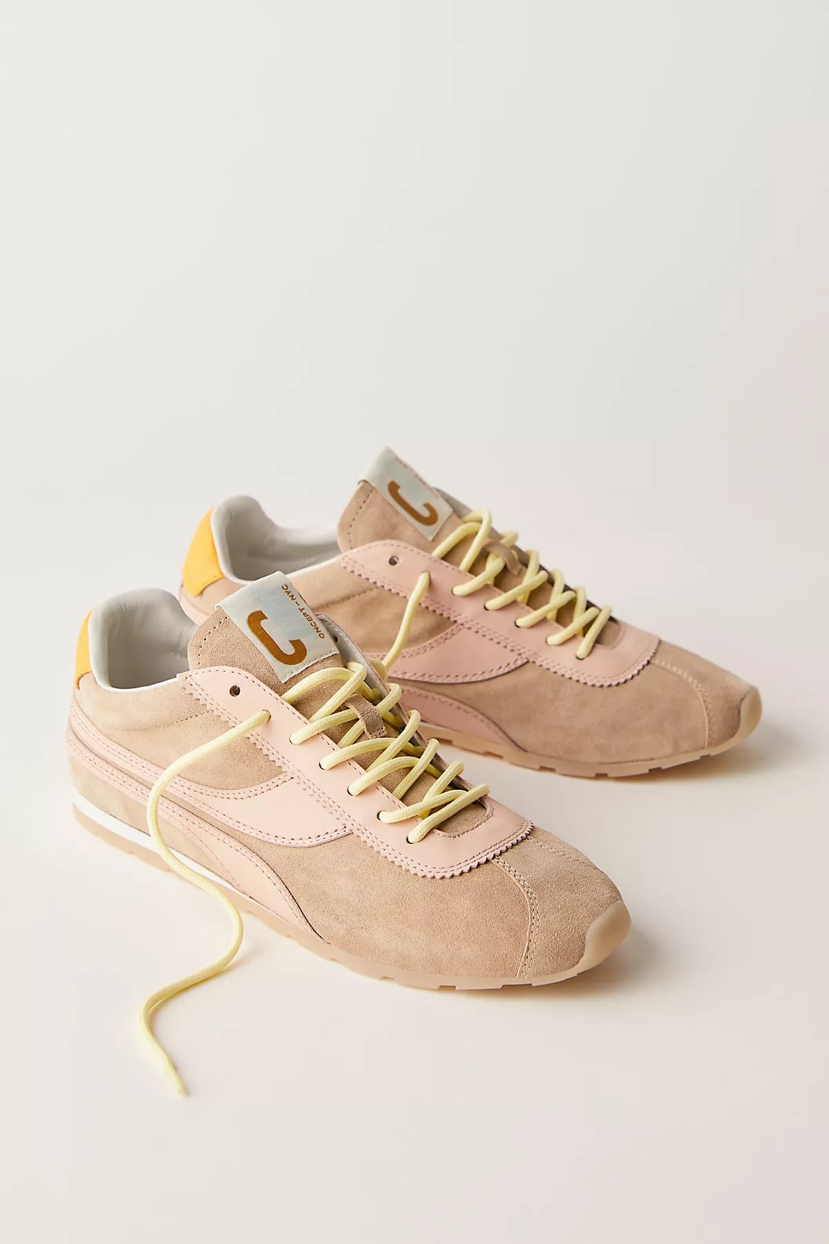 Oncept Essex Sneakers