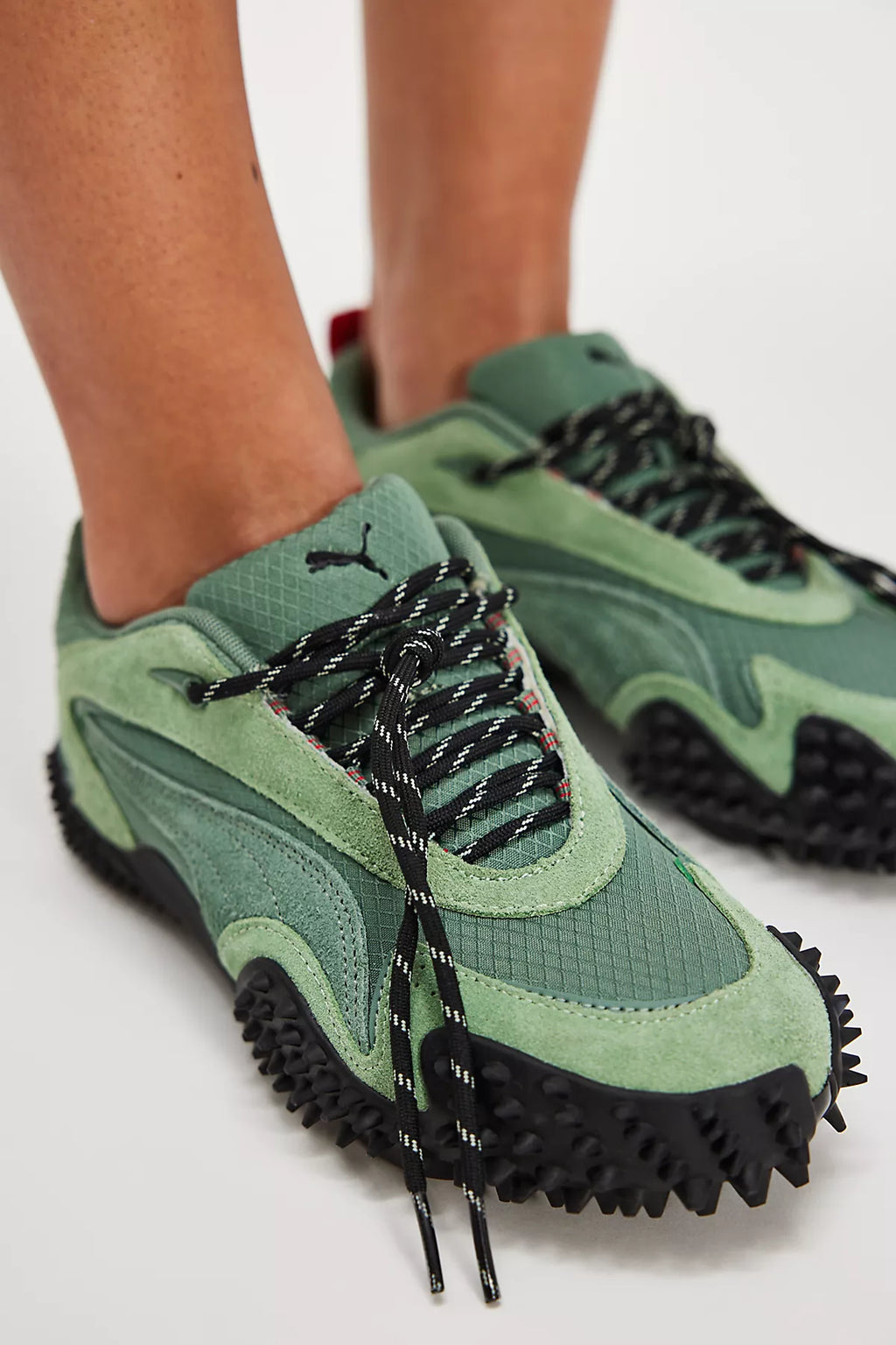 Puma Mostro XC Sneakers