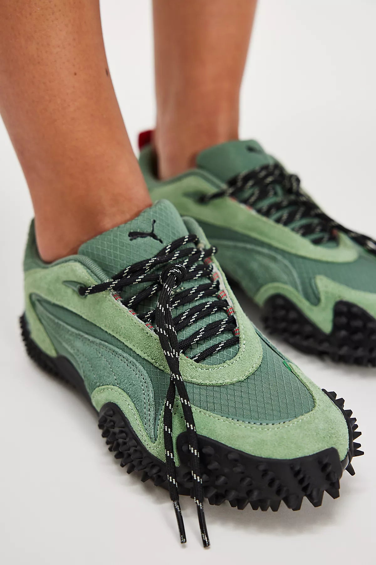 Puma Mostro XC Sneakers