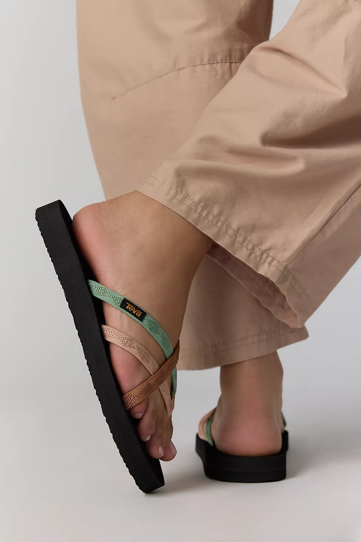Teva Olowahu Sandals