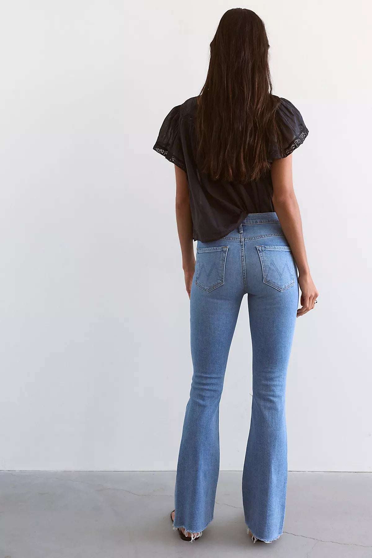 MOTHER The Weekender Frayed Flare Jeans