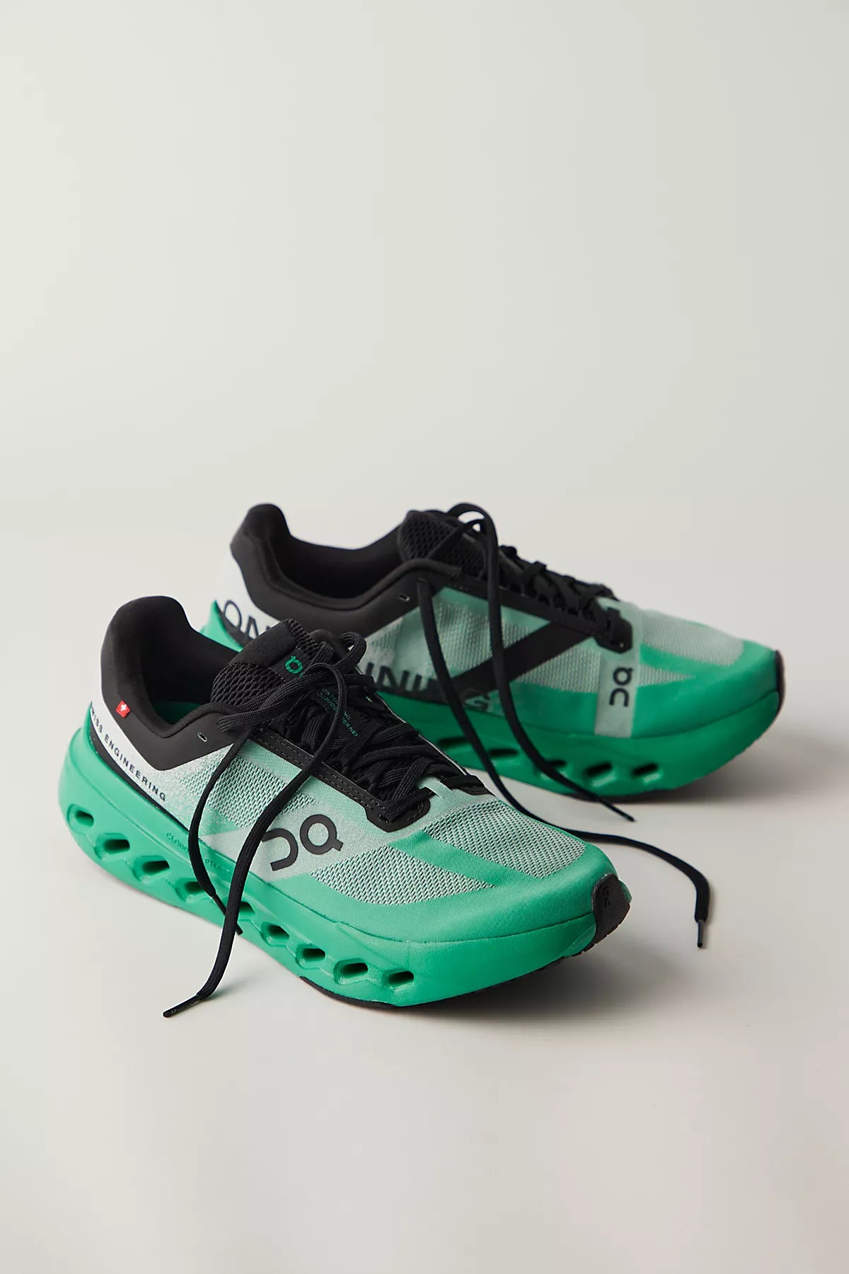 On Cloudsurfer Next Sneakers