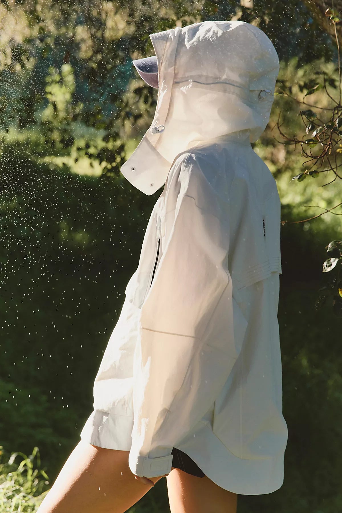 Singin' In The Rain Packable Waterproof Pullover