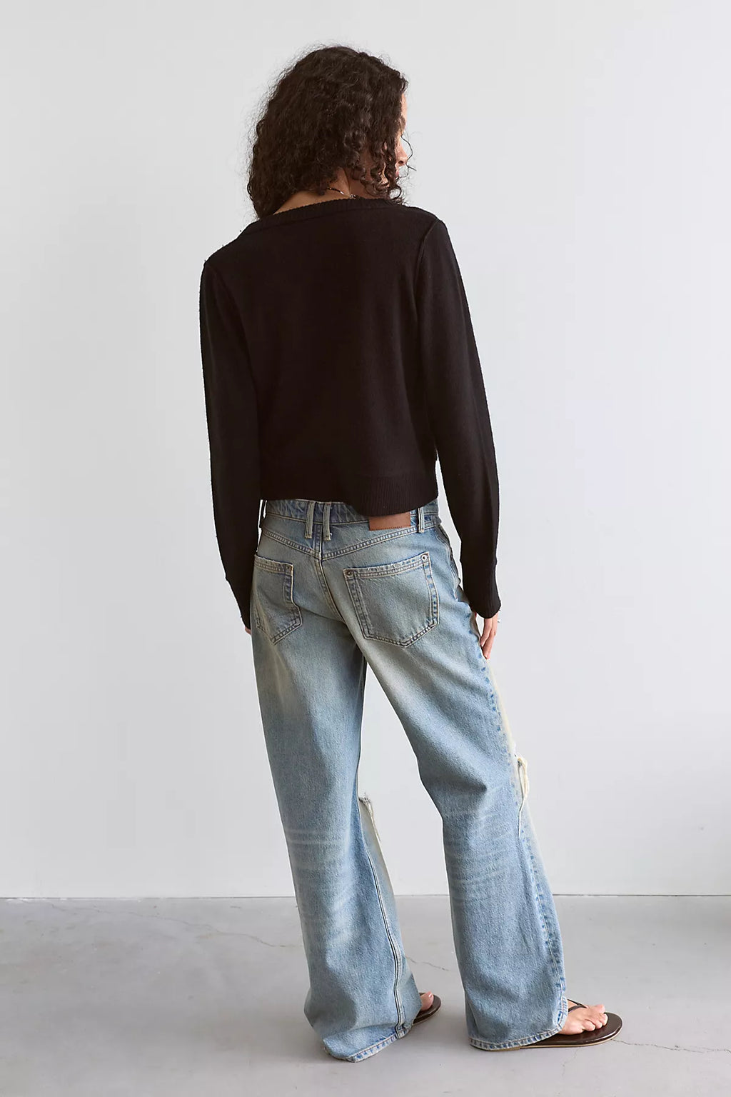Nocturnal Solid Cashmere Cardi