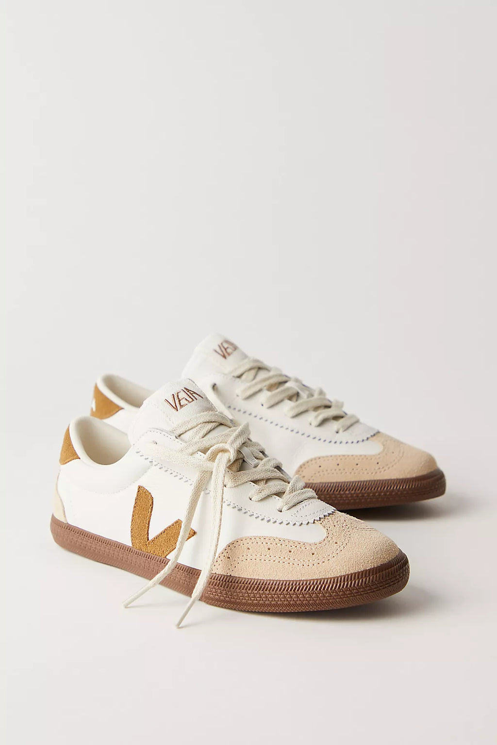 Veja Volley Sneakers