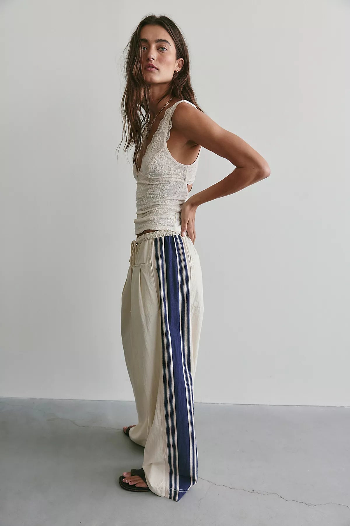 Hudson Canyon Side Printed Pull-On Pants