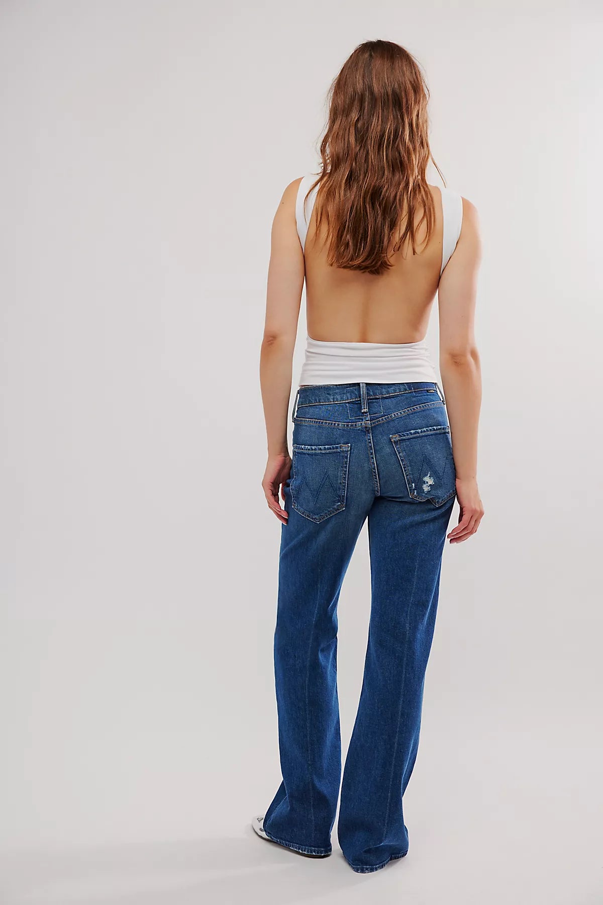 MOTHER The Bookie Sneak Jeans