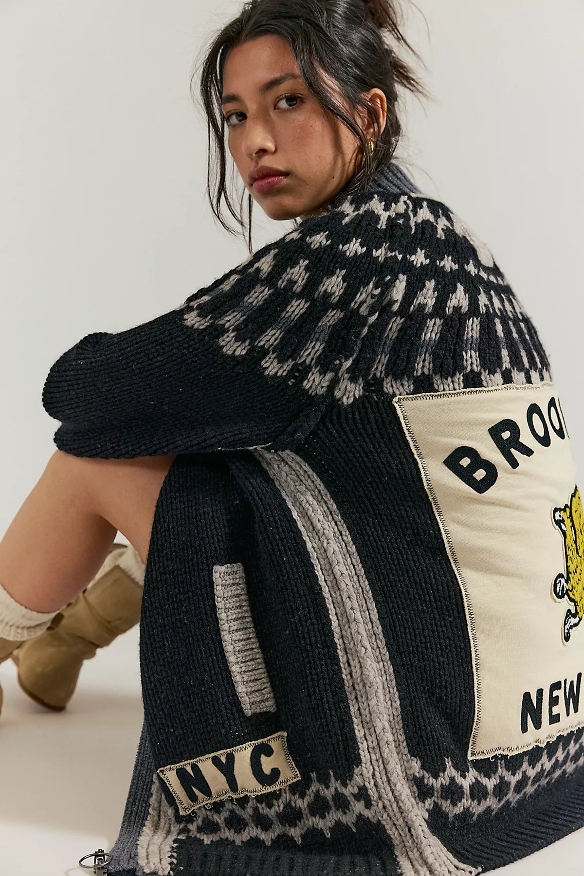 We The Free Queens Cardi
