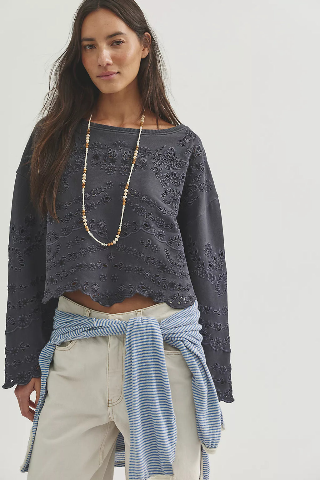 Iris Embroidered Sweatshirt