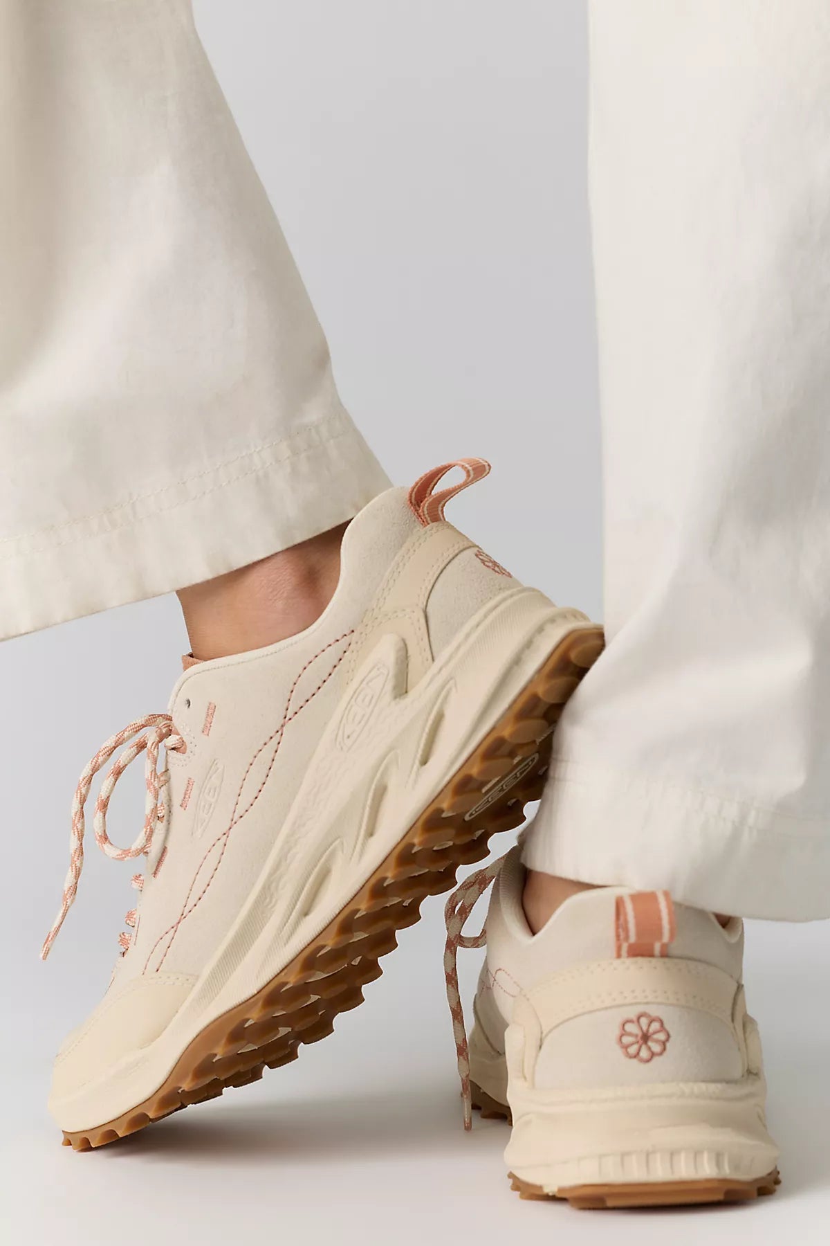 KEEN Jasper Zionic Sneakers
