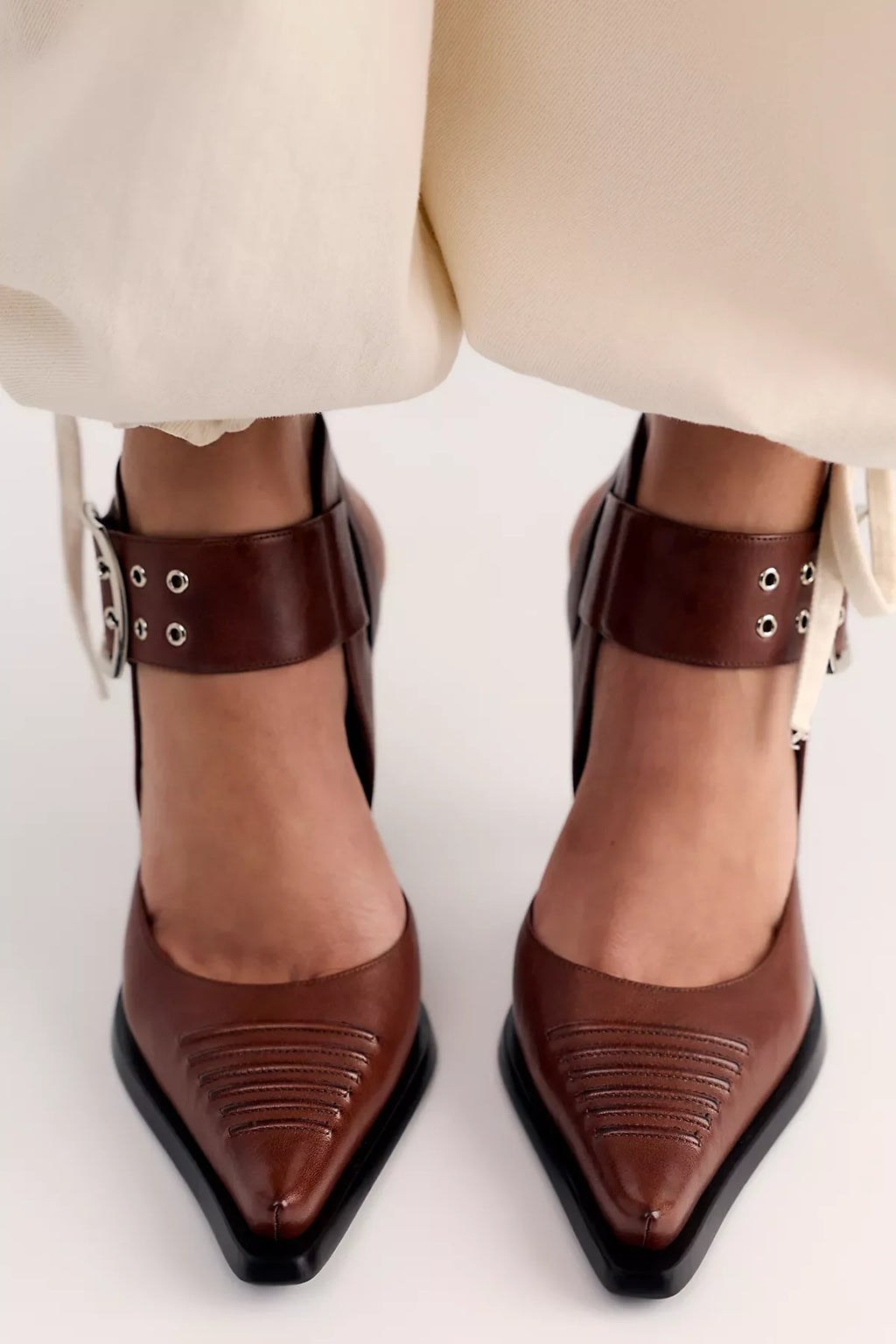 Presley Pointed Heels