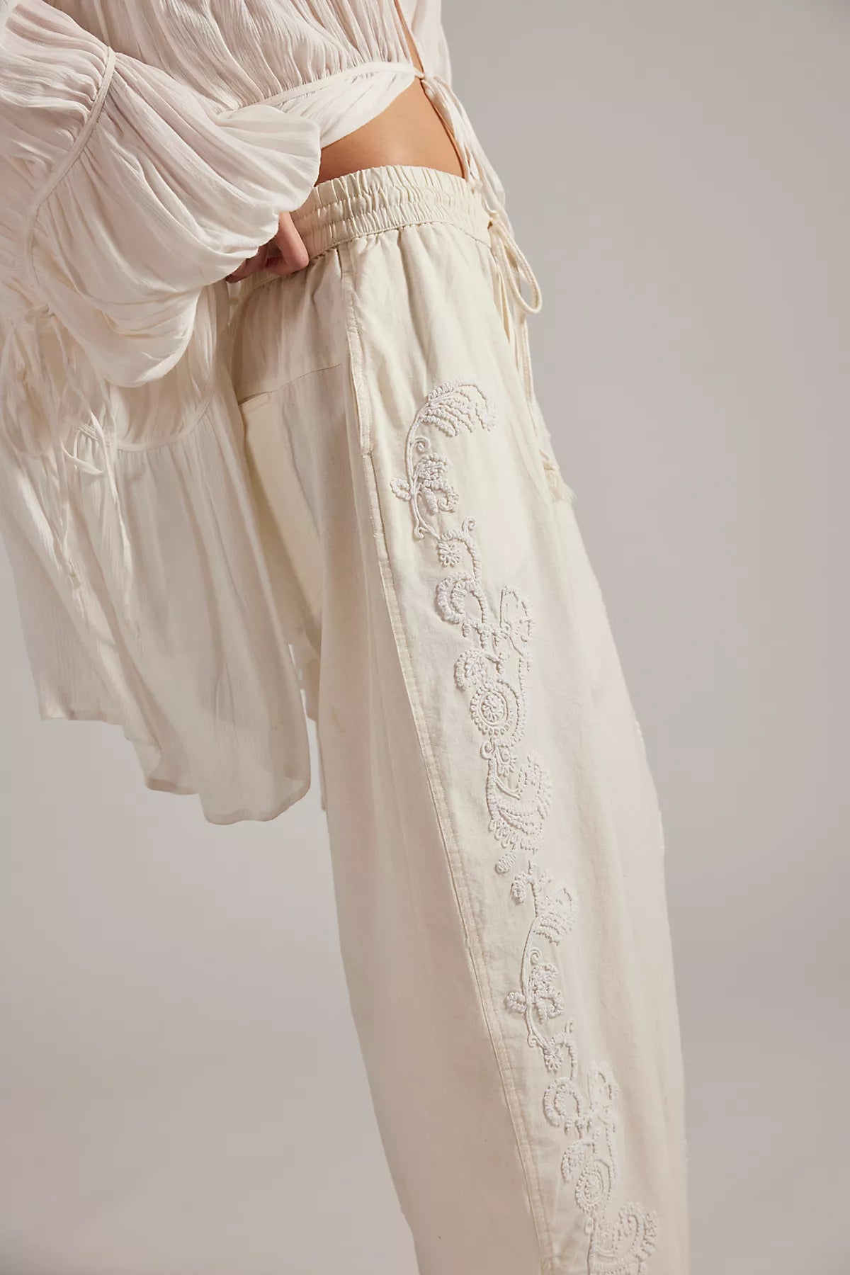 Lex Embroidered Pull-On Barrel Pants